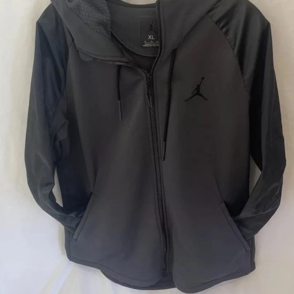 Jordan MEN'S 360 Therma Shield Max Gray/Black Jacket XL 800986-060 NWOT - Picture 2 of 6